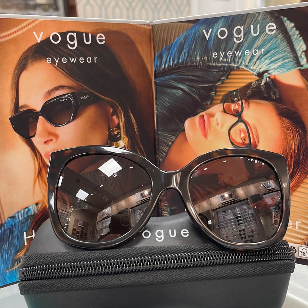 VOGUE SUNGLASSES